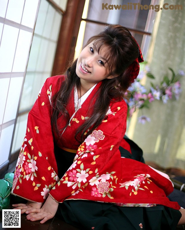 Kimono Momoko - Ghirl Chest Pain No.2a911c