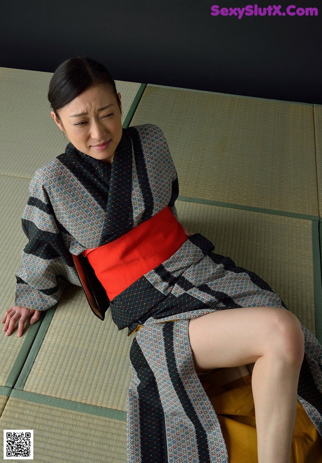 Misae Fukumoto - Mature8 Shower Gif No.3ce869