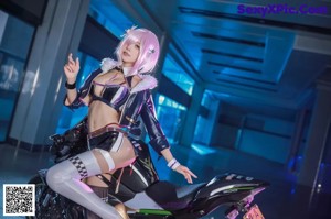 Coser@水淼aqua Vol.104: 同人机车装 (38 photos)