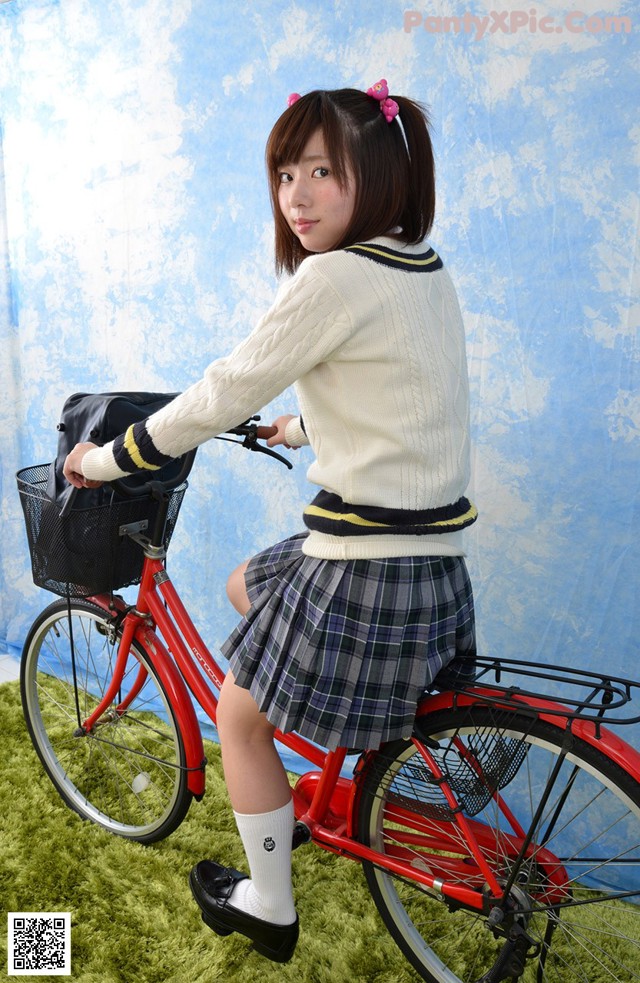 Rin Sasayama - 18closeup Trike Patrol No.b0dbf1